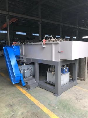 Single Shaft Plastic Shredder Machine Internationally renowned brand PLC Monitoring For Waste Rubber Tire